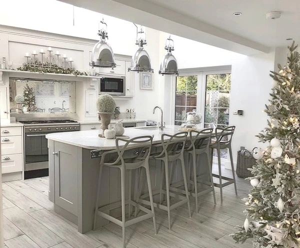 Glamorous Golden Kitchen