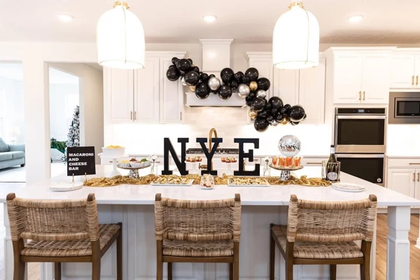 Effortless Sparkle Bar Cart