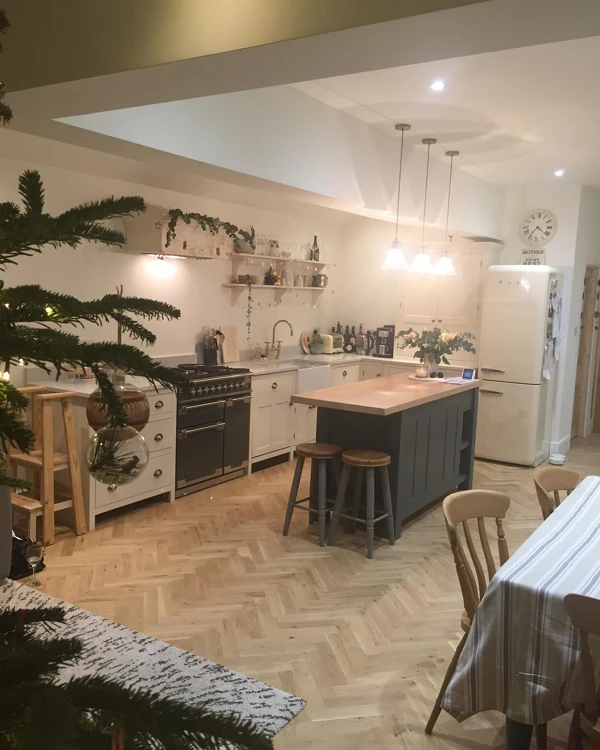 Elegant New Year Kitchen Flair