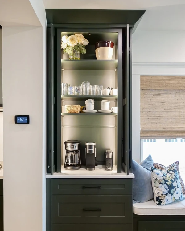 Cabin-Inspired Coffee Haven