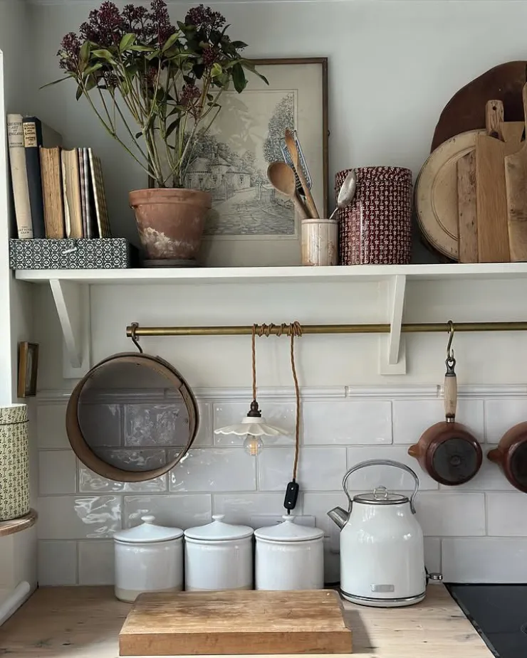 Rustic Country Kitchens 20