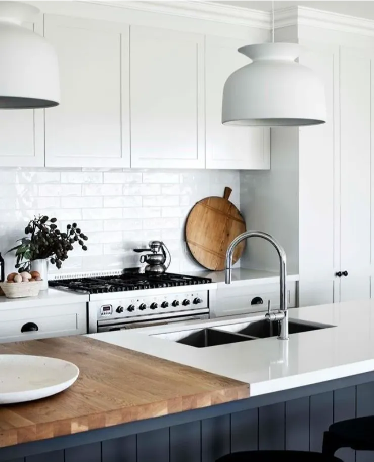 Rustic Country Kitchens 25