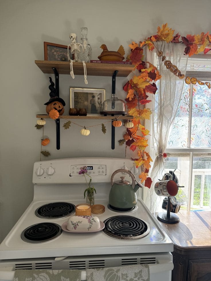 Autumn-Inspired Kitchen Shelf