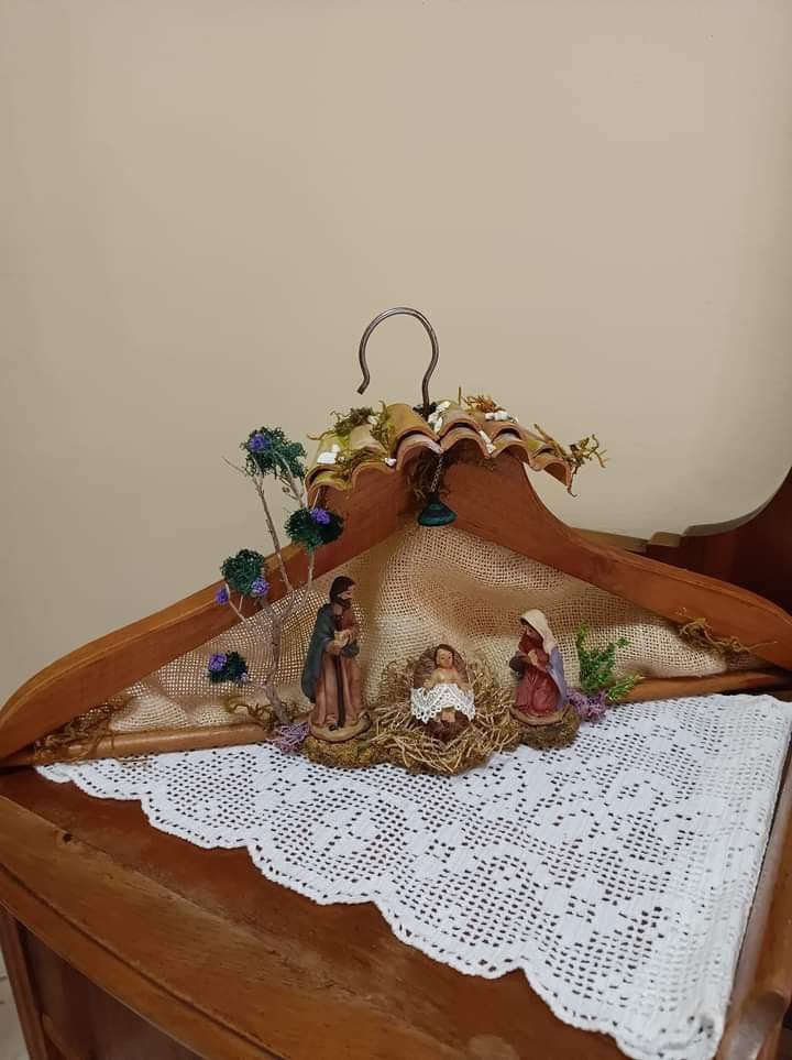 Creative Nativity Display Using an Upcycled Wooden Hanger