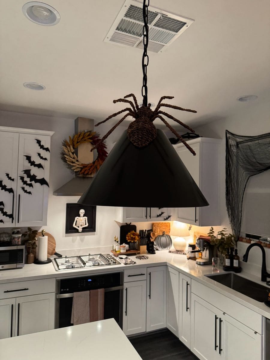 Arachnophobia Over the Island