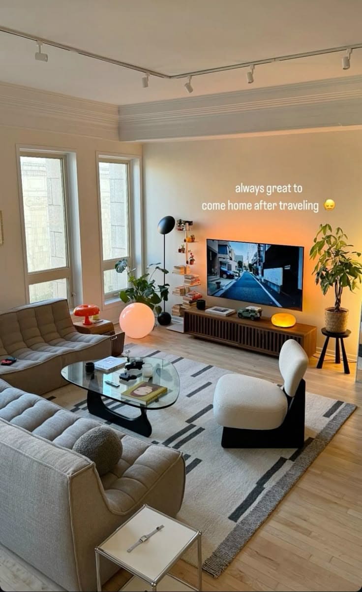 Minimalist and Chic TV Setup