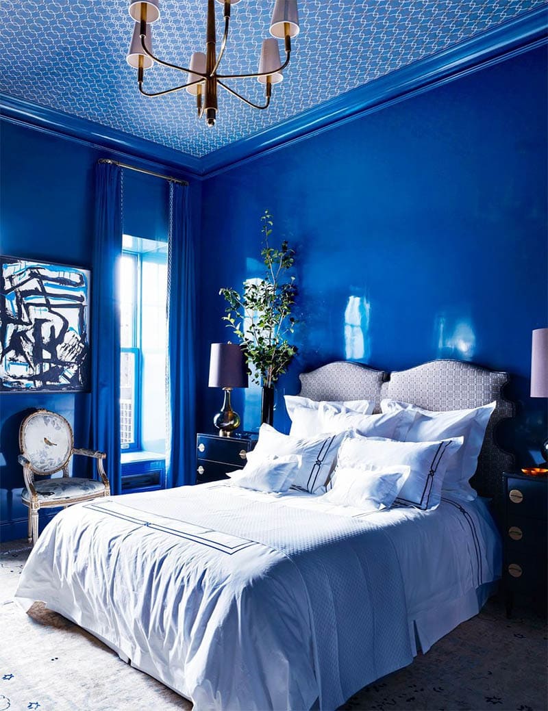 Dramatic Sapphire Blue with Artistic Details