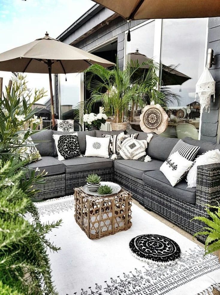 Bohemian Elegance in Outdoor Retreat