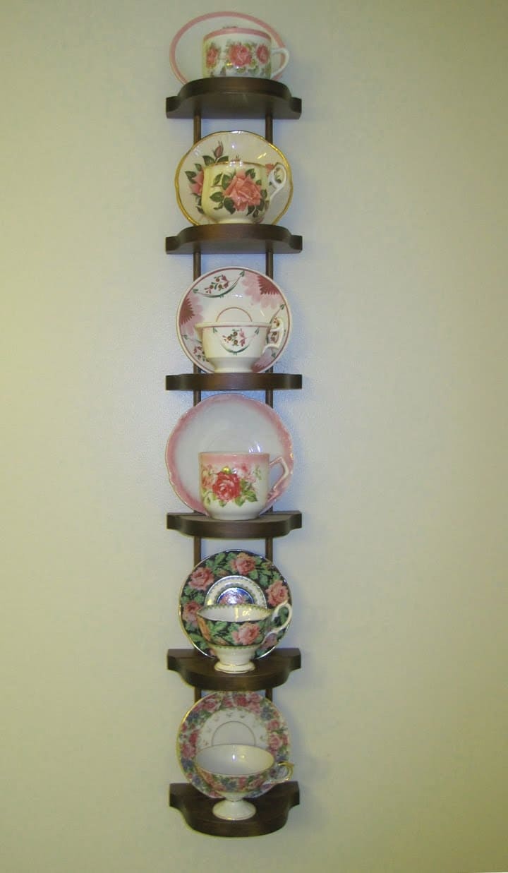 Sleek Vertical Vintage Display