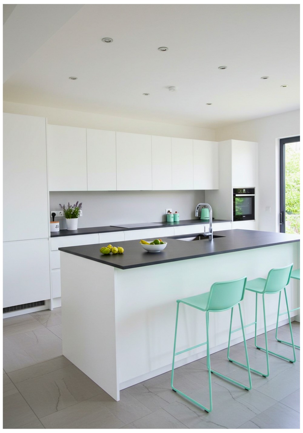 15 Stylish Open Kitchen Ideas for Improved Organization