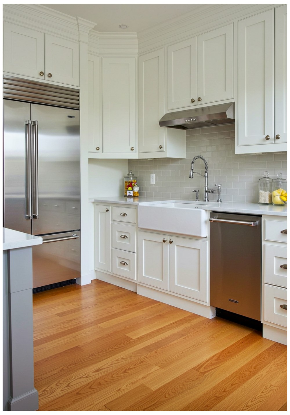 Classic White Shaker Cabinets