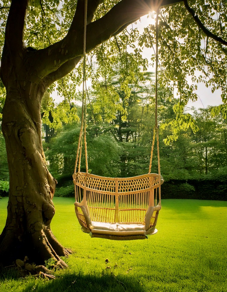 Bamboo Swinging Chair Inspiration