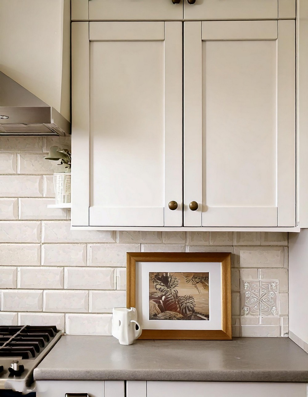 Understated Elegance with Natural Elements