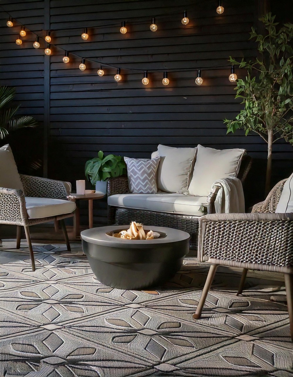 Intimate Fire Pit Sanctuary