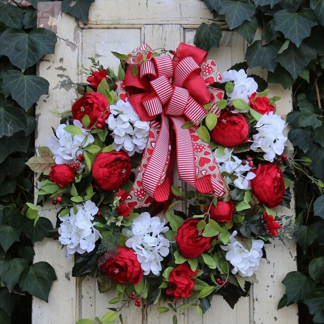 Elegant Florals With Romantic Ribbons