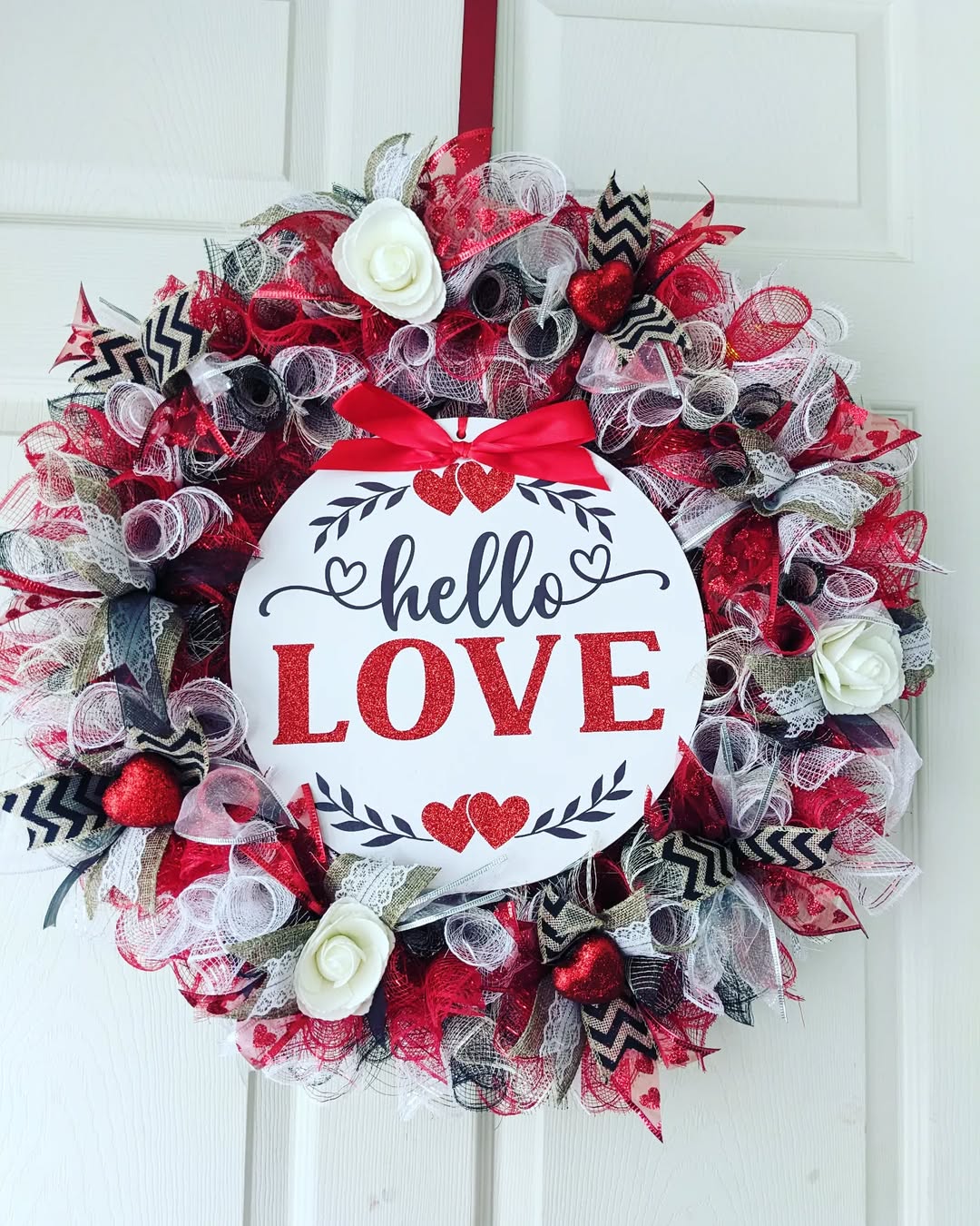 Bold Mesh With Elegant Floral Touches