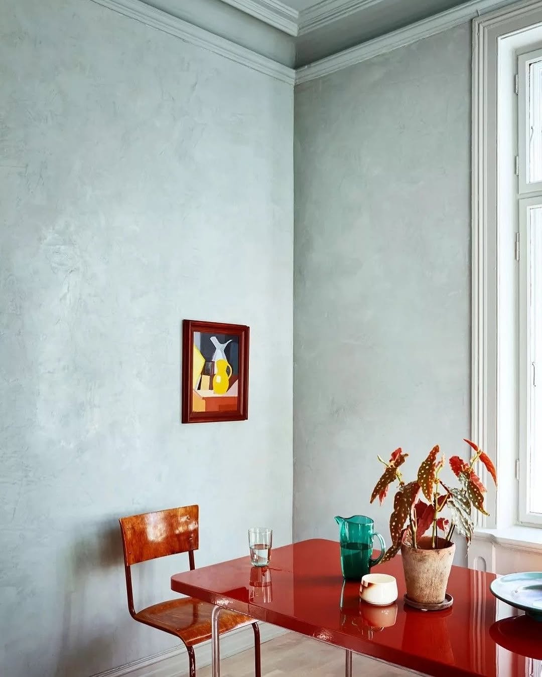 15 Best Aqua Paint Colors That Are Sure to Make a Splash